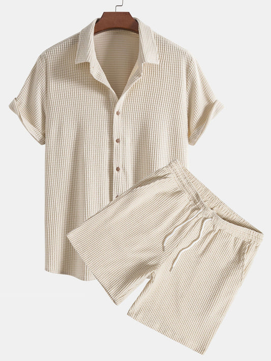 Adalhard® | Geknöpftes Hemd und Shorts mit Waffelmuster